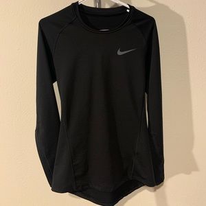 Men’s Nike Therma Dri-Fit long sleeve shirt